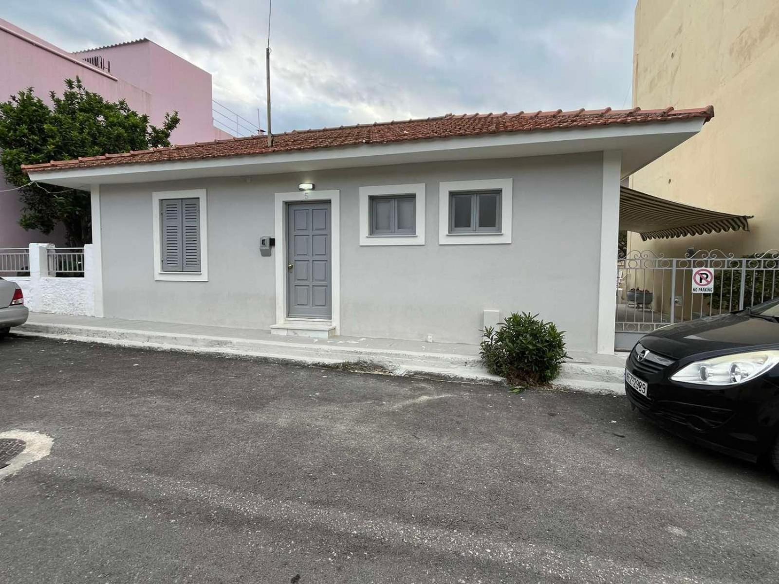 Cozy House In Argostoliヴィラ エクステリア 写真