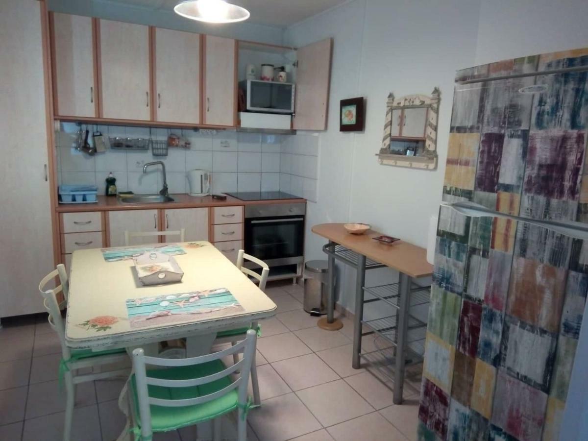 Cozy House In Argostoliヴィラ エクステリア 写真